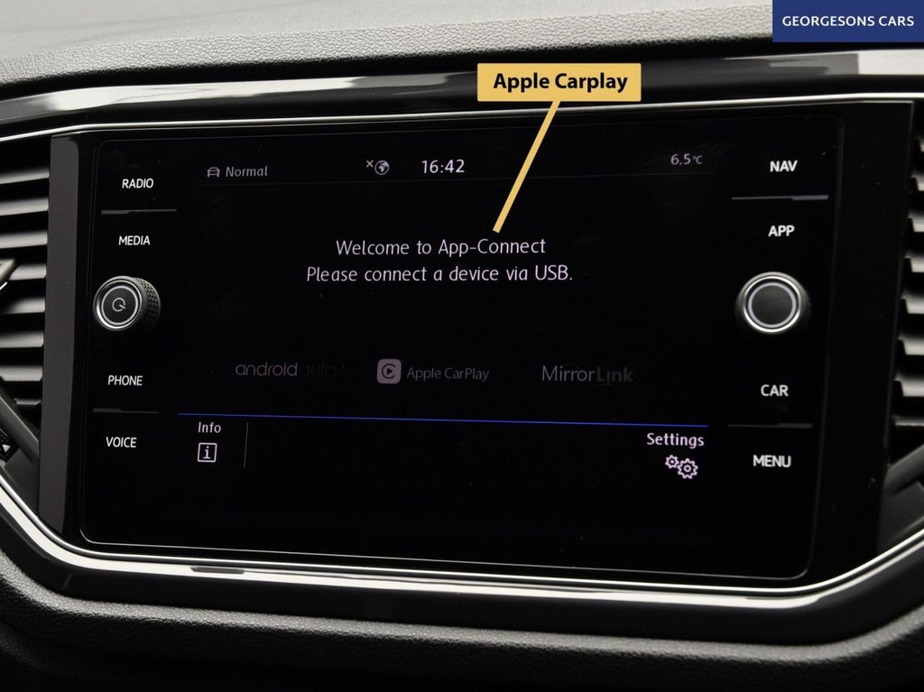 Used Volkswagen T-Roc 2019 for sale - 77593678: Photo 31