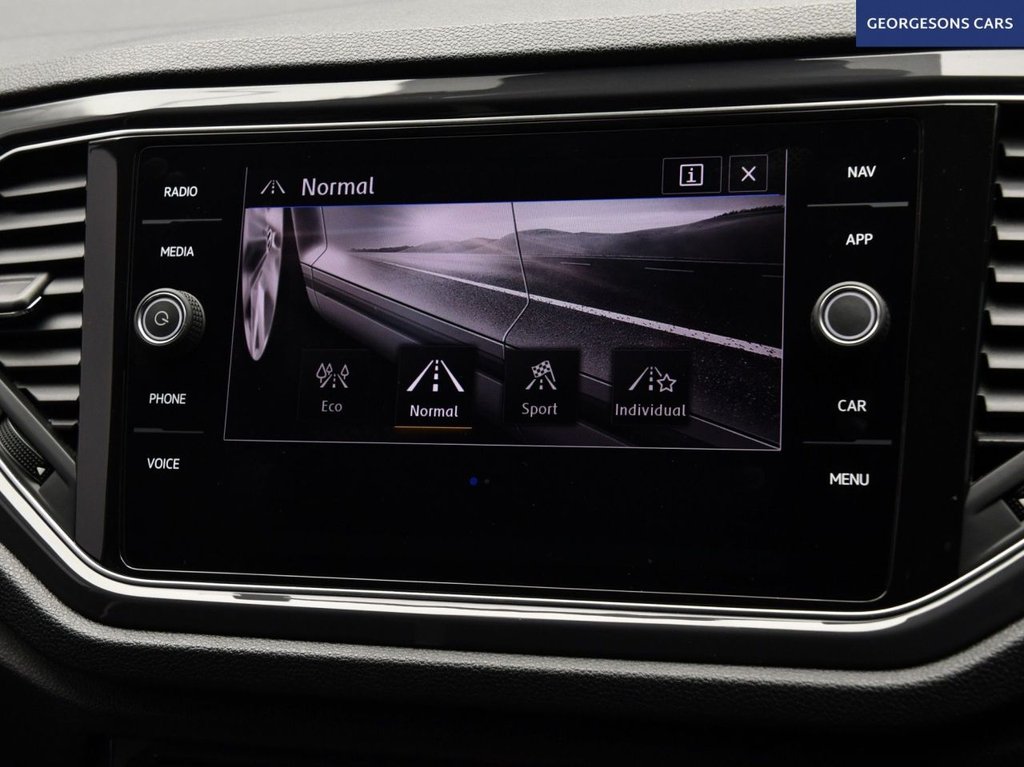 Used Volkswagen T-Roc 2019 for sale - 77593678: Photo 33