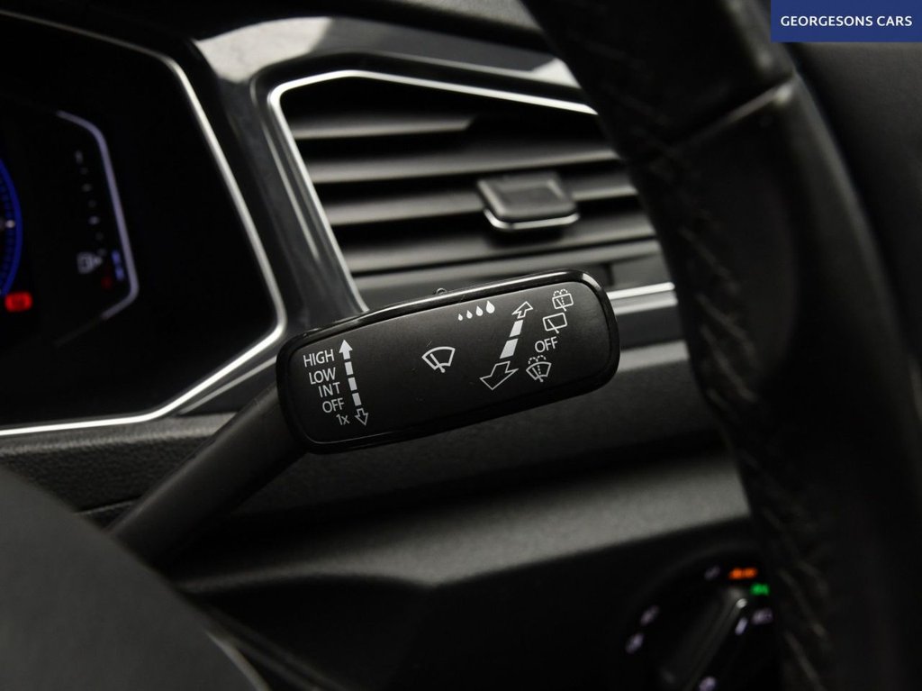 Used Volkswagen T-Roc 2019 for sale - 77593678: Photo 36