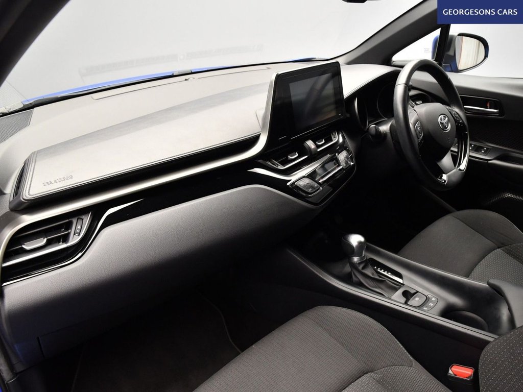 Used Toyota C-HR 2019 for sale - 77121505: Photo 11