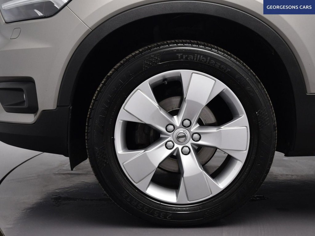 Used Volvo XC40 2021 for sale - 77110845: Photo 11