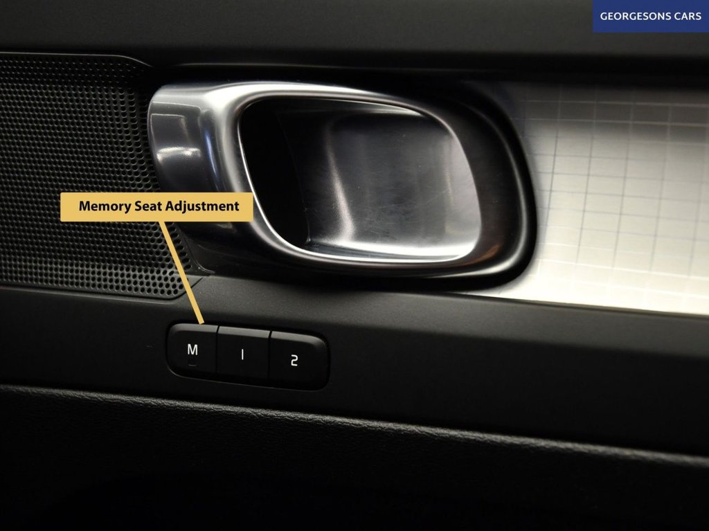 Used Volvo XC40 2021 for sale - 77110845: Photo 36