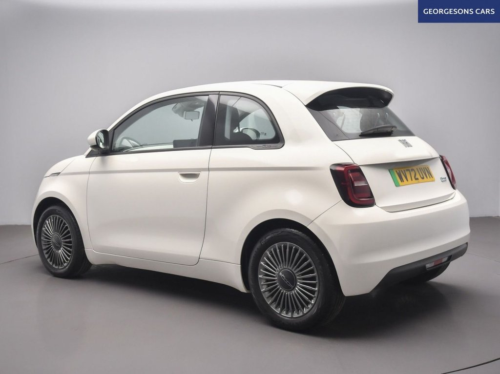 Used Fiat 500 2022 for sale - 76973318: Photo 2