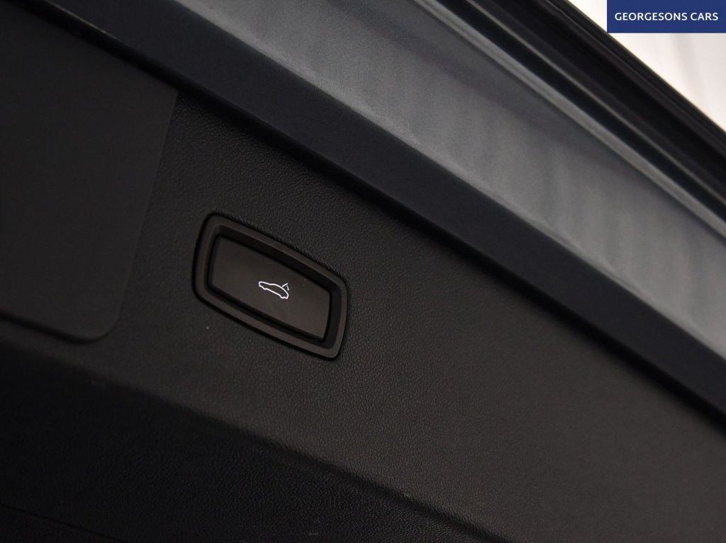 Used Porsche Cayenne 2019 for sale - 76973118: Photo 10