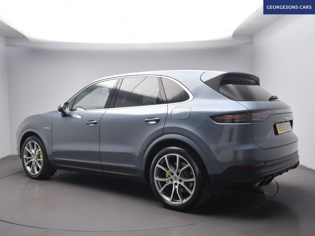 Used Porsche Cayenne 2019 for sale - 76973118: Photo 2