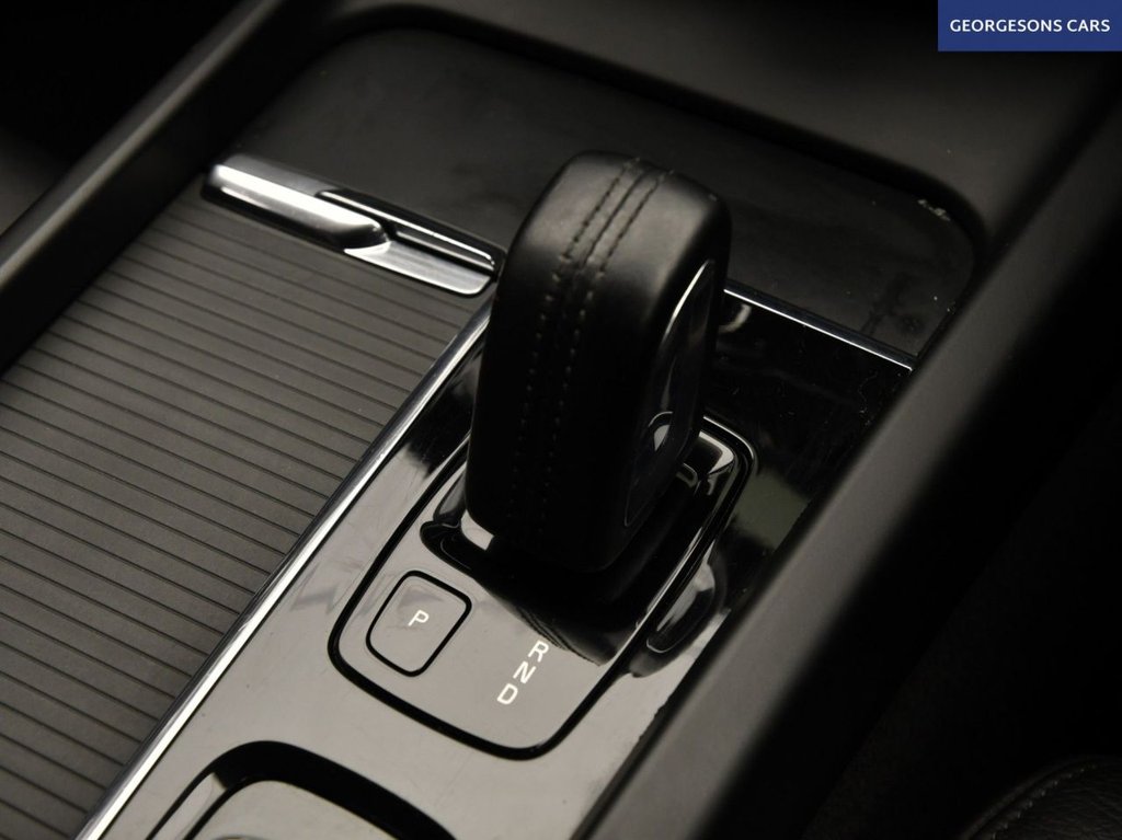 Used Volvo XC60 2019 for sale - 77582915: Photo 25