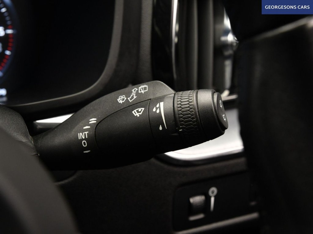 Used Volvo XC60 2019 for sale - 77582915: Photo 34