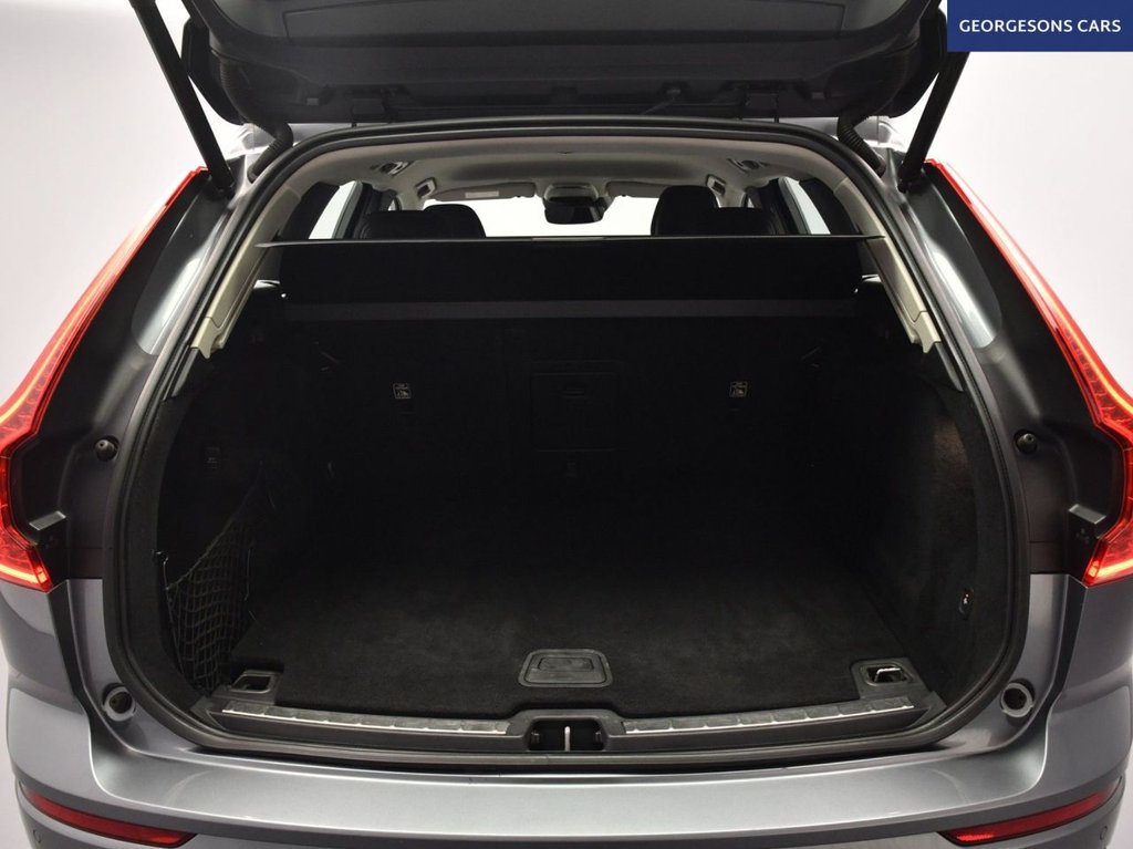 Used Volvo XC60 2019 for sale - 77582915: Photo 9