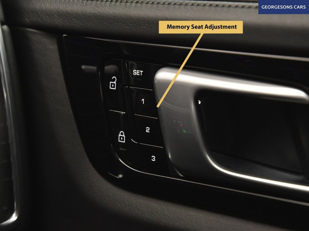 Used Porsche Cayenne 2020 for sale - 77642315: Photo 46