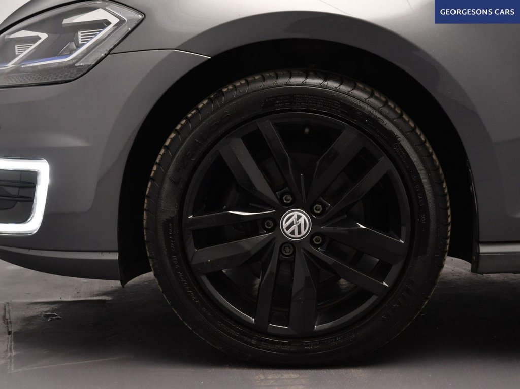 Used Volkswagen Golf 2019 for sale - 77780373: Photo 10