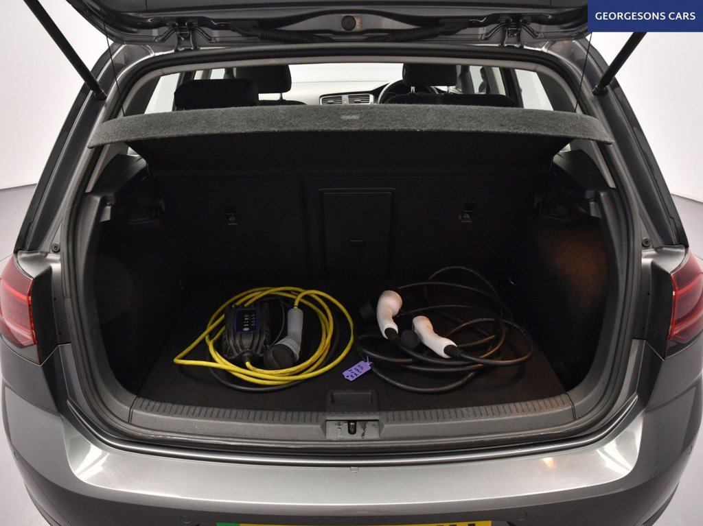 Used Volkswagen Golf 2019 for sale - 77780373: Photo 9