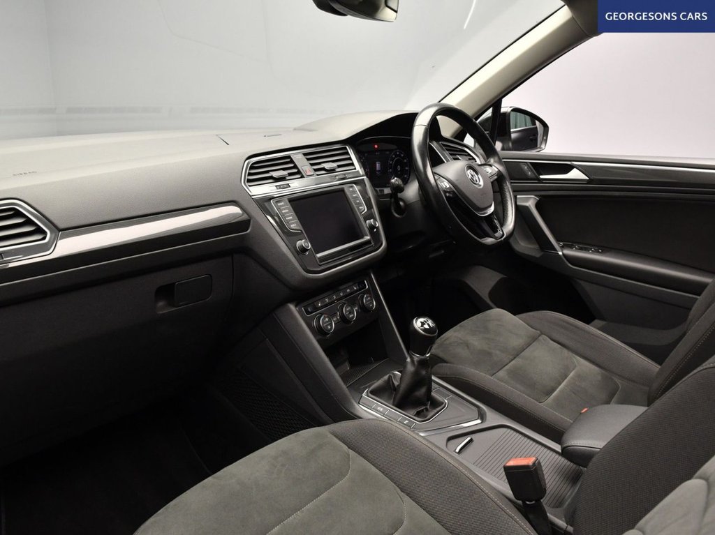 Used Volkswagen Tiguan 2017 for sale - 77110343: Photo 11