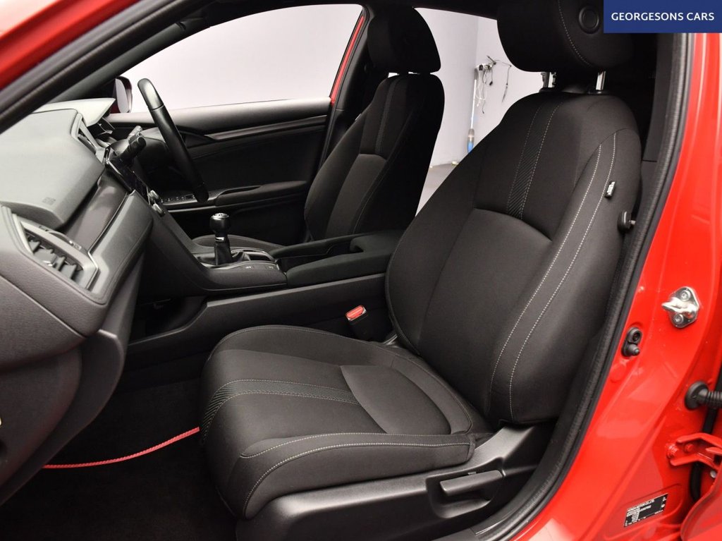 Used Honda Civic 2018 for sale - 77088953: Photo 15