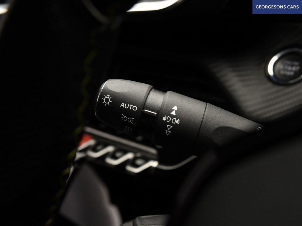 Used Peugeot 2008 2021 for sale - 77038029: Photo 33