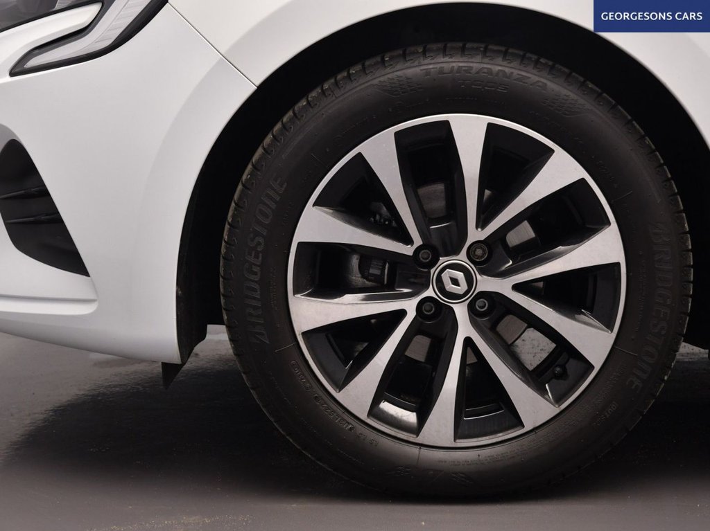 Used Renault Clio 2022 for sale - 76698372: Photo 10