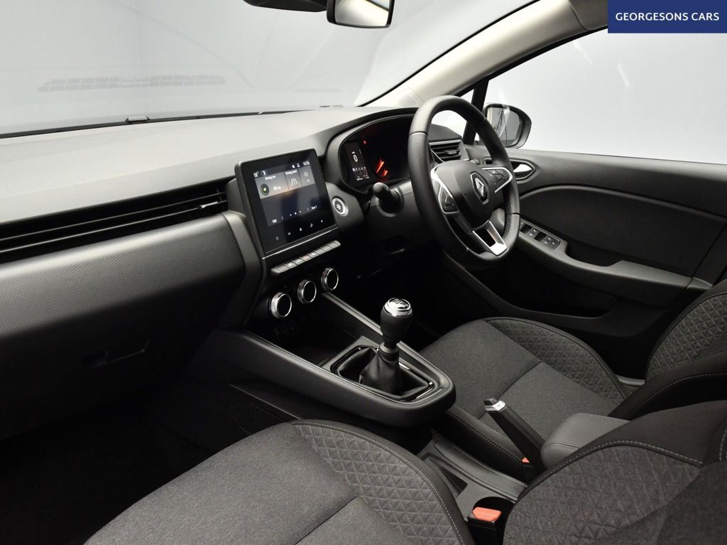 Used Renault Clio 2022 for sale - 76698372: Photo 11