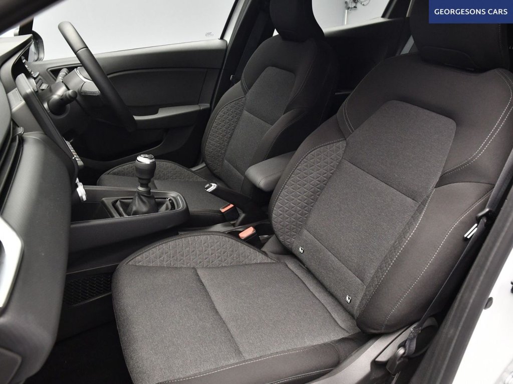 Used Renault Clio 2022 for sale - 76698372: Photo 15