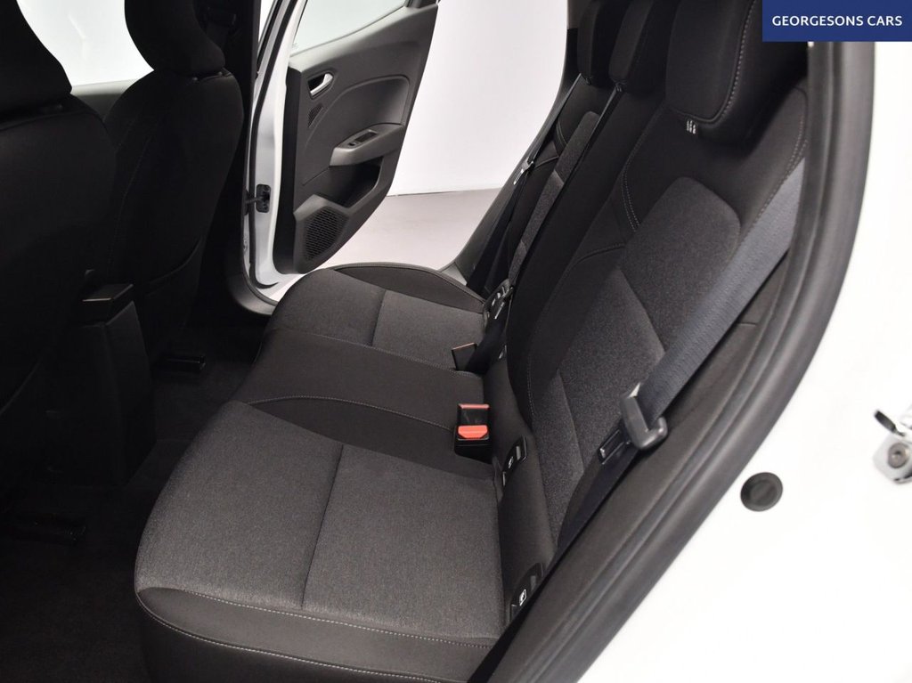 Used Renault Clio 2022 for sale - 76698372: Photo 18