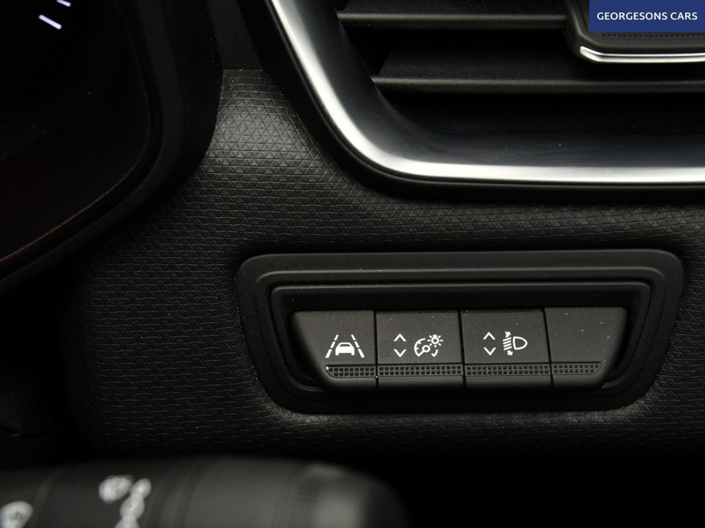 Used Renault Clio 2022 for sale - 76698372: Photo 40