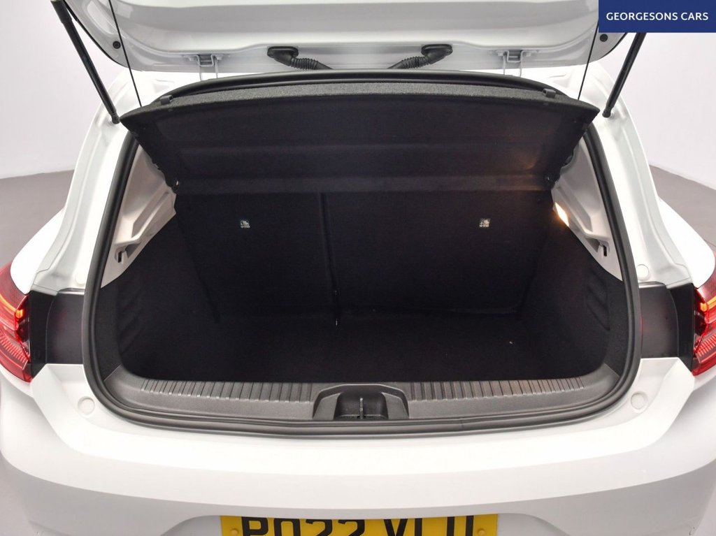 Used Renault Clio 2022 for sale - 76698372: Photo 9