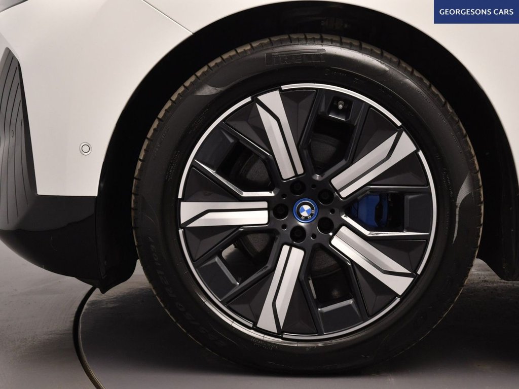 Used BMW iX 2022 for sale - 78110129: Photo 11