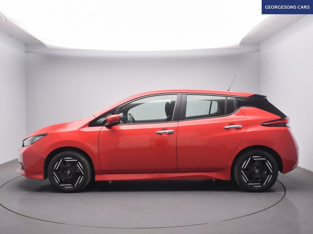 Used Nissan Leaf 2022 for sale - 76496169: Photo 3