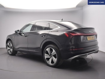 Used Audi e-tron 2021 for sale - 79300427: Photo