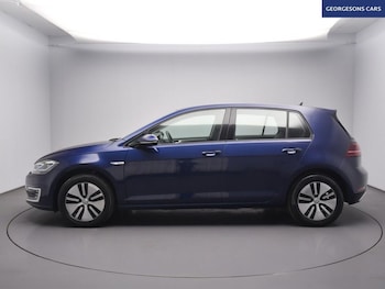 Used Volkswagen Golf 2019 for sale - 78413999: Photo