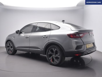 Used Renault Arkana 2022 for sale - 76470000: Photo