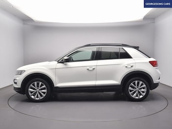 Used Volkswagen T-Roc 2019 for sale - 78874702: Photo