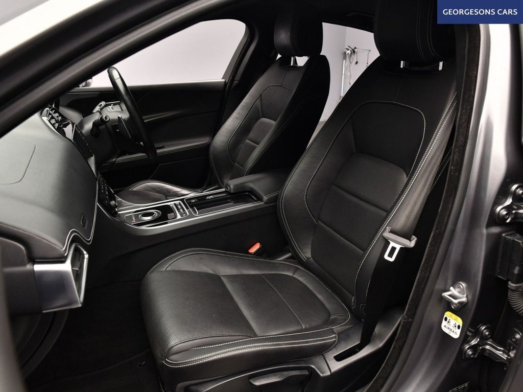 Used Jaguar XE 2017 for sale - 76973354: Photo 18