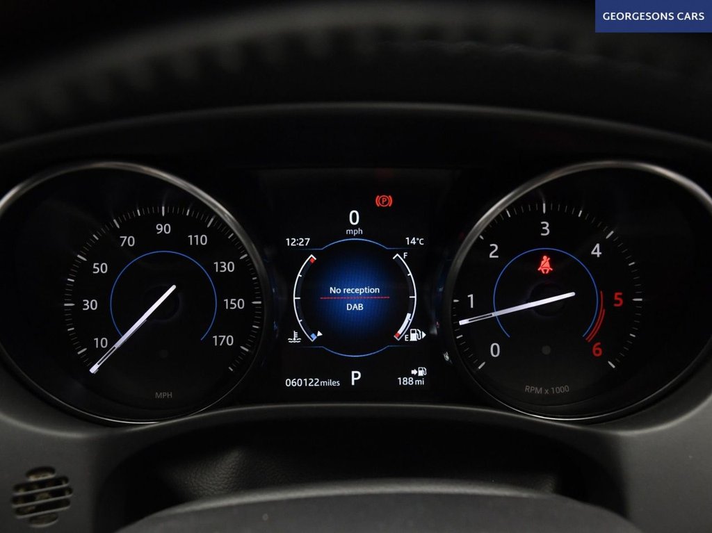 Used Jaguar XE 2017 for sale - 76973354: Photo 23