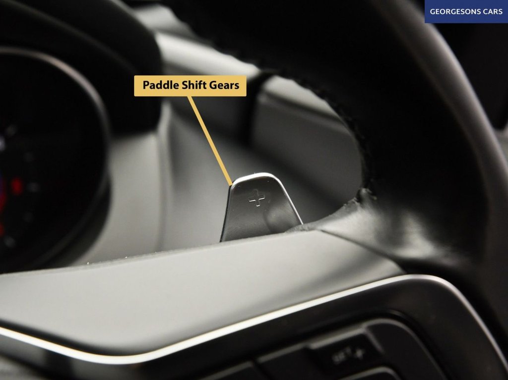 Used Jaguar XE 2017 for sale - 76973354: Photo 32