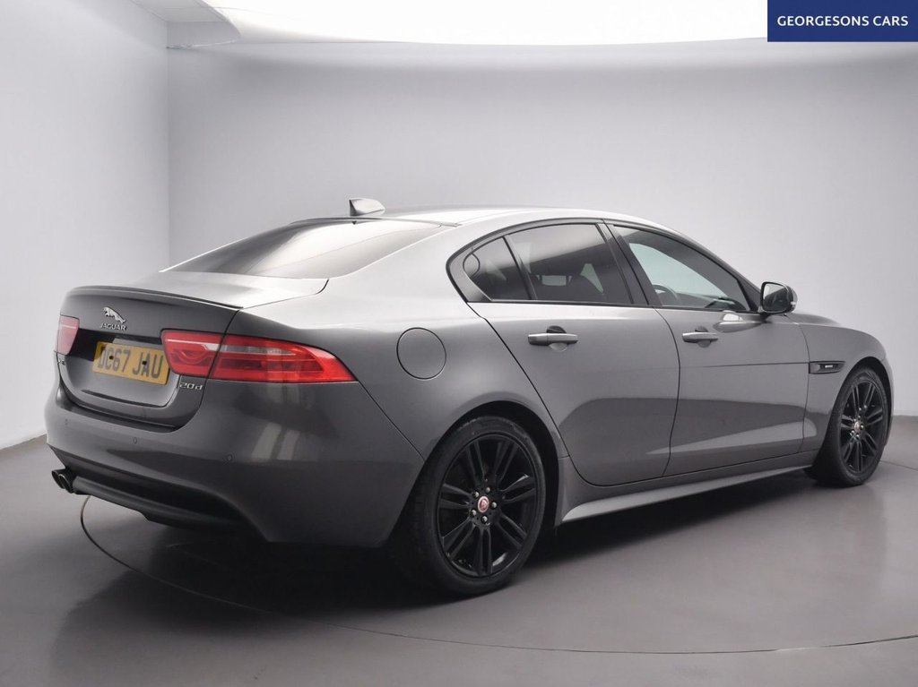 Used Jaguar XE 2017 for sale - 76973354: Photo 7