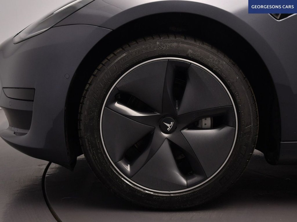 Used Tesla Model 3 2019 for sale - 76345352: Photo 10