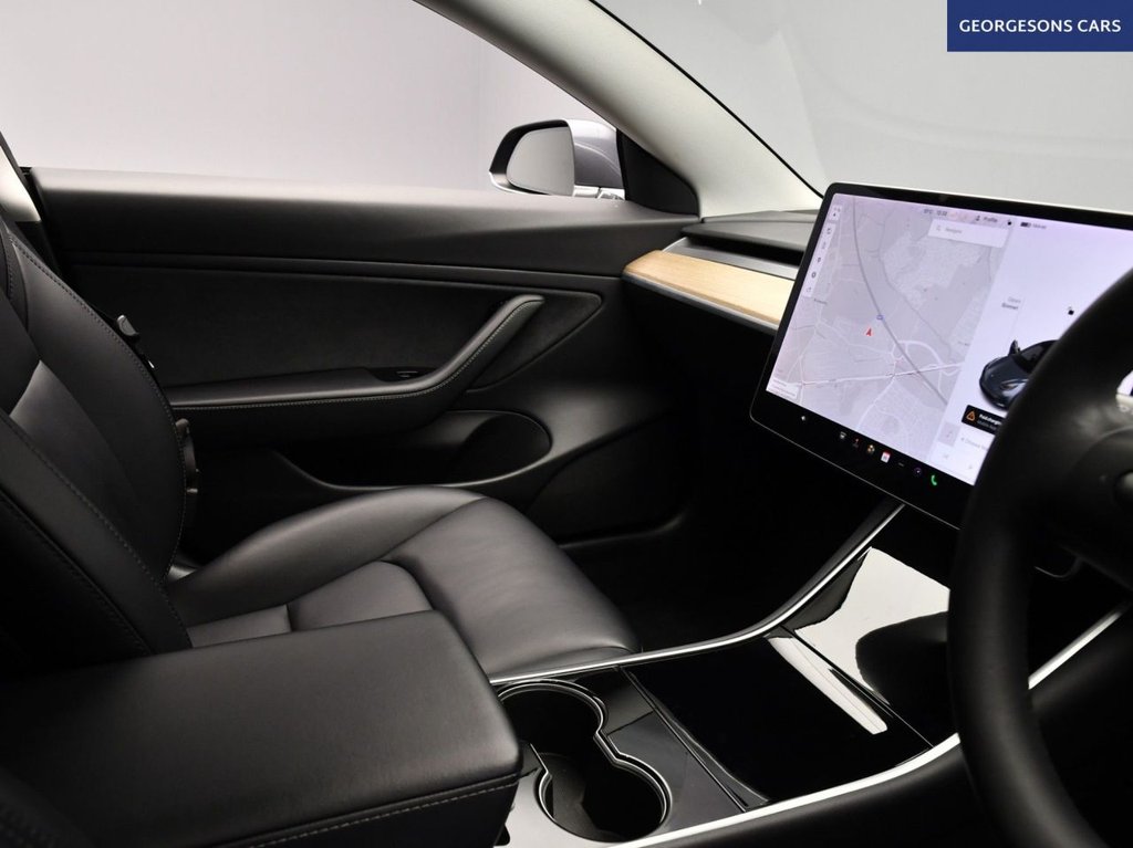 Used Tesla Model 3 2019 for sale - 76345352: Photo 22