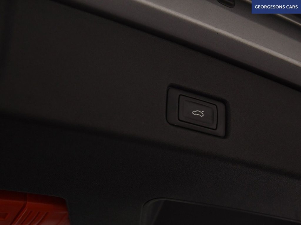 Used Audi Q4 e-tron 2021 for sale - 76973393: Photo 10