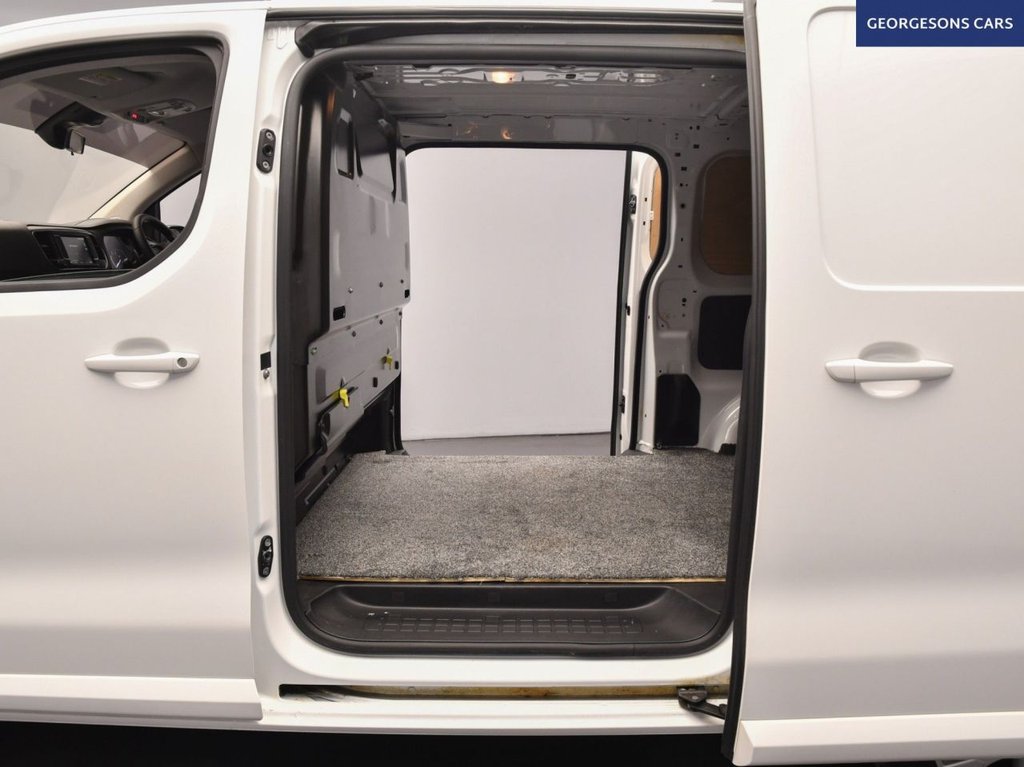 Used Vauxhall Vivaro 2020 for sale - 78110385: Photo 17