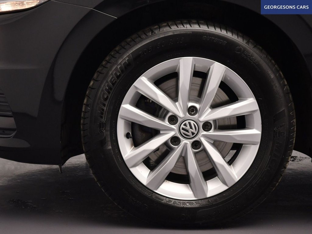 Used Volkswagen Touran 2019 for sale - 77327808: Photo 11