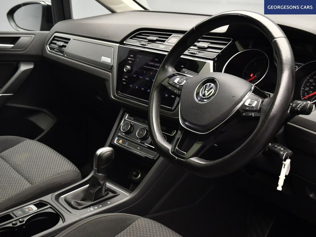 Used Volkswagen Touran 2019 for sale - 77327808: Photo 13