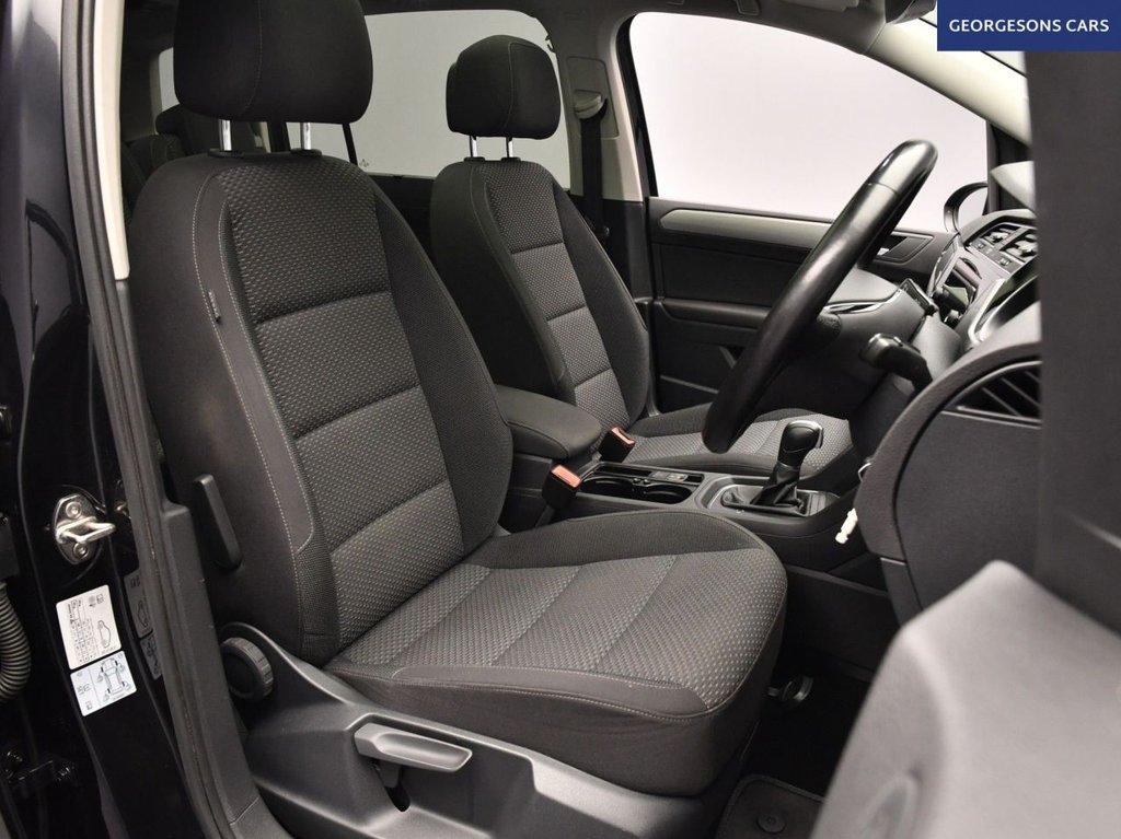 Used Volkswagen Touran 2019 for sale - 77327808: Photo 15