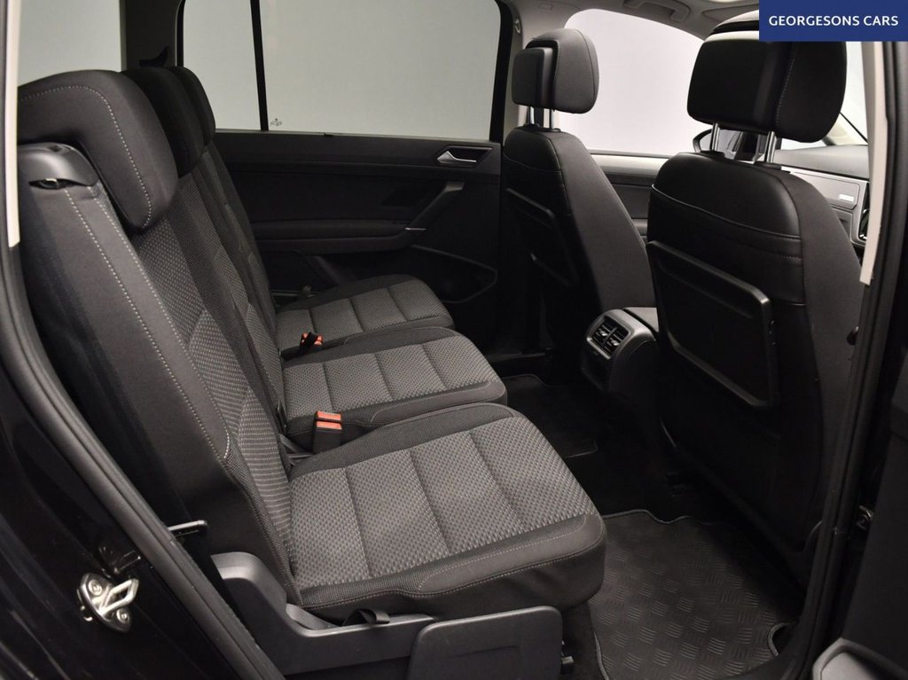 Used Volkswagen Touran 2019 for sale - 77327808: Photo 19