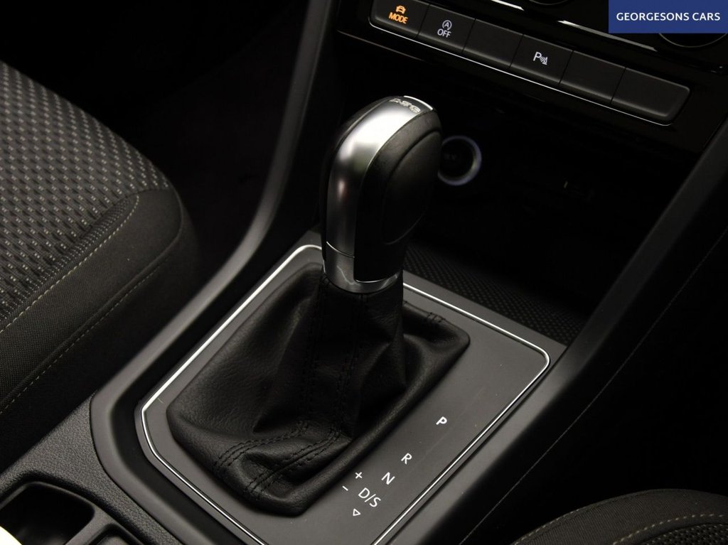 Used Volkswagen Touran 2019 for sale - 77327808: Photo 28