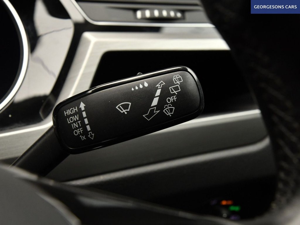 Used Volkswagen Touran 2019 for sale - 77327808: Photo 39