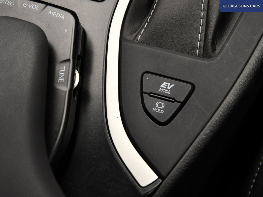 Used Lexus UX 2020 for sale - 76710729: Photo 24