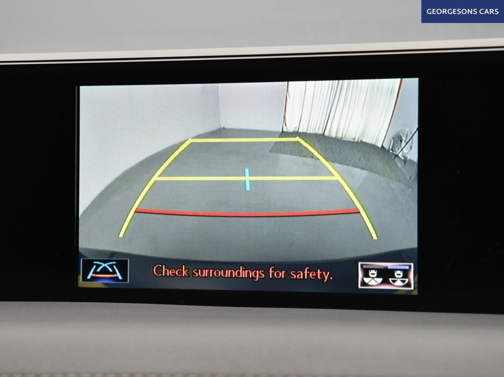 Used Lexus UX 2020 for sale - 76710729: Photo 31