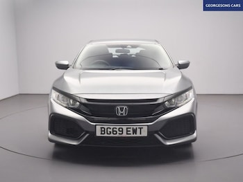 Used Honda Civic 2019 for sale - 79530391: Photo