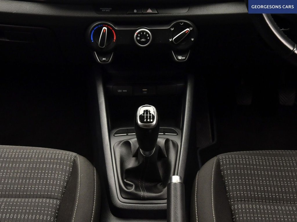 Used Kia Stonic 2021 for sale - 77275635: Photo 21