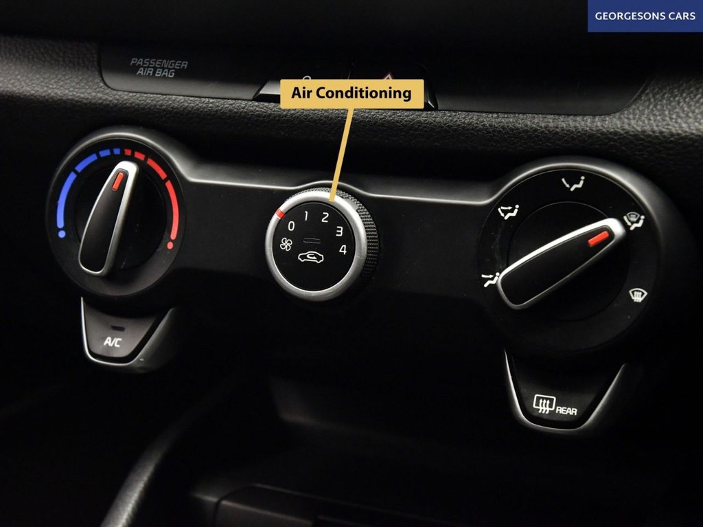 Used Kia Stonic 2021 for sale - 77275635: Photo 25