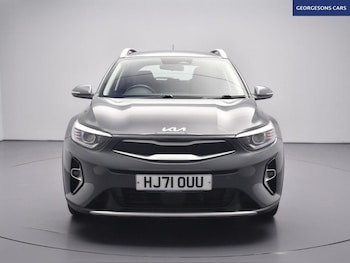 Used Kia Stonic 2021 for sale - 77275635: Photo